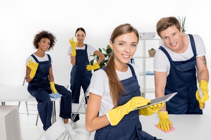 Top 7 Benefits of Hiring Professional Cleaners